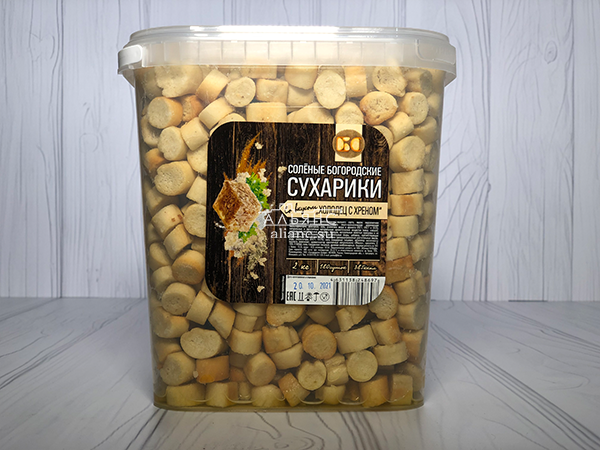 Сухарики с холодцом и хреном в Сочи