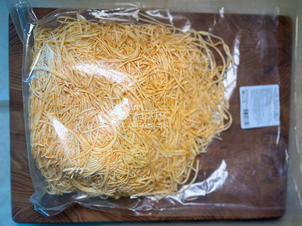 Сырный продукт ФЕРМЕРСКИЙ паутинка с паприкой в Сочи