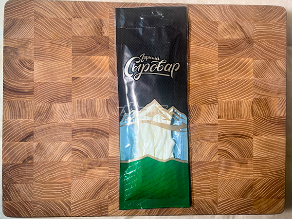 Сыр 60 гр ГОРНЫЙ СЫРОВАР (Нити) в Сочи