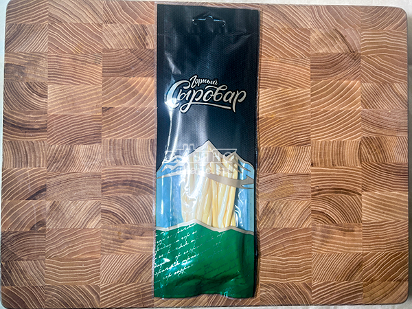 Сыр 60 гр ГОРНЫЙ СЫРОВАР (Нити копчёные) в Сочи