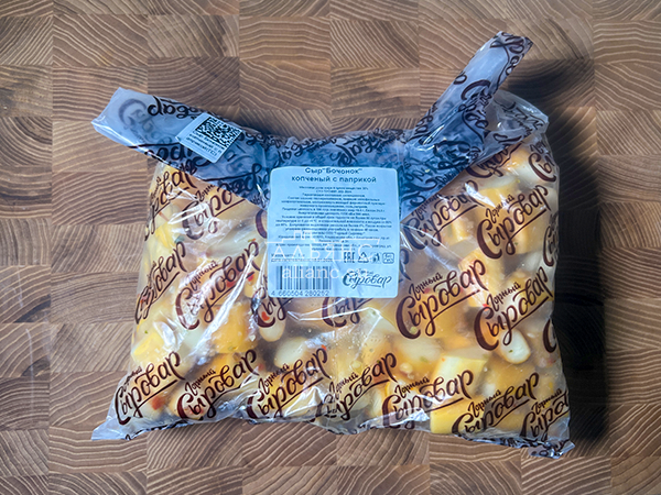 Сыр 1 кг ГОРНЫЙ СЫРОВАР (Бочонок копчёный с паприкой) в Сочи