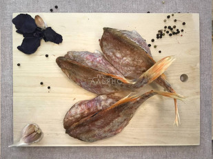 Арахис в глазури: Окунь морской вяленый